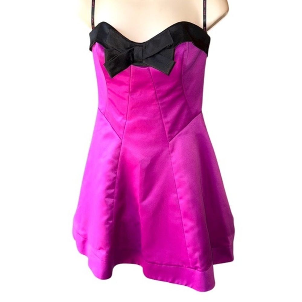 Betsy Johnson Vintage Satin Magenta Black
Bow Party Dress